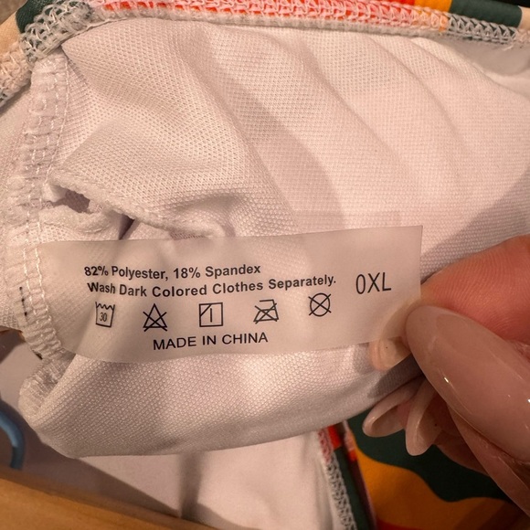 🔵 Matte Allover Print Knot Front One Piece Swimsuit Size XL - Picture 5 of 5